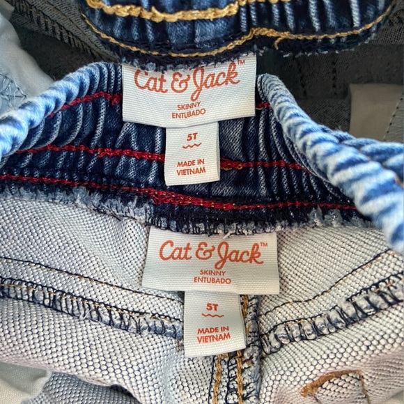 Cat & Jack and The Children’s Place Bundle of 5 Pairs of Size 5 and 5T Jeans - Picture 2 of 16